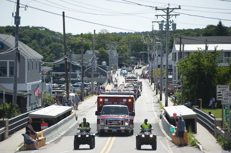 Clowns, clams, fireworks and a parade